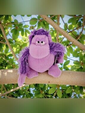 2011 Rinco 6" Shaggy Neon Purple Orangutan/Gorilla Shaggy Long-Pile Faux Mane Pl